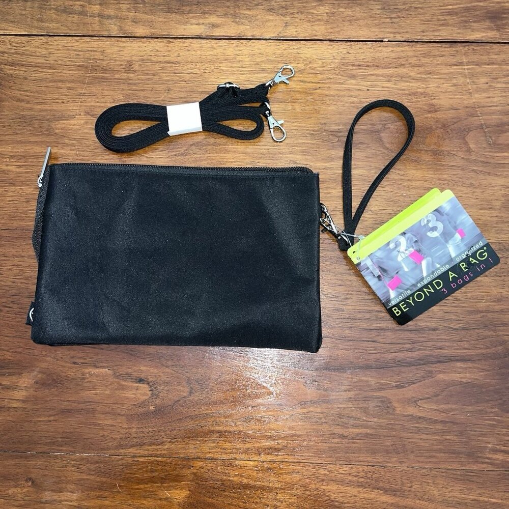 NWT Beyond A Bag Trio Bag Crossbody 3 In 1 Style Purse Black